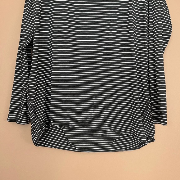 {Lululemon} Back In Action Long Sleeve in Modern Stripe Heathered Black - 8 - Picture 3 of 8